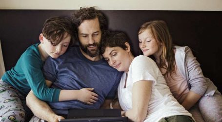 La seguridad en internet es un asunto de todos en el hogar.