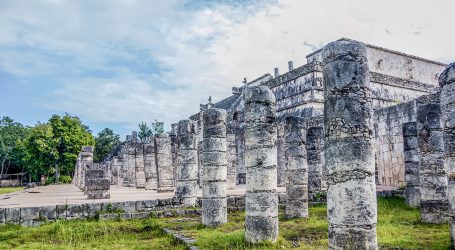 Encuentran en México los restos bien conservados de una ciudad maya con un palacio, plazas y una pirámide