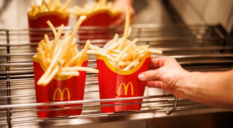 Disparan en el cuello a un empleado de McDonald’s en EE.UU. tras una discusión por unas papas fritas frías