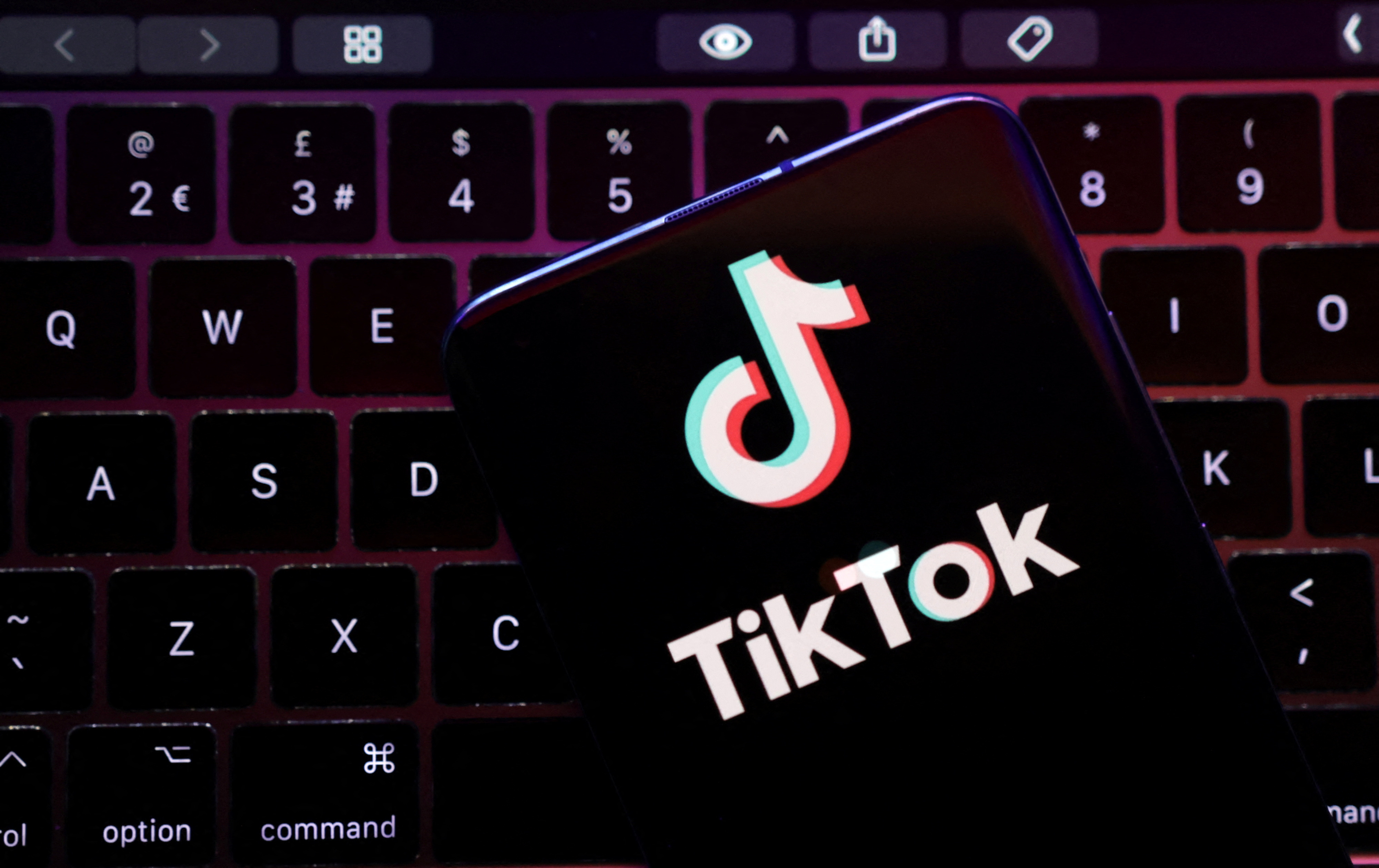 Tiktok Now Es La Nueva Funci N Que Permitir Usar Las Dos C Maras Al